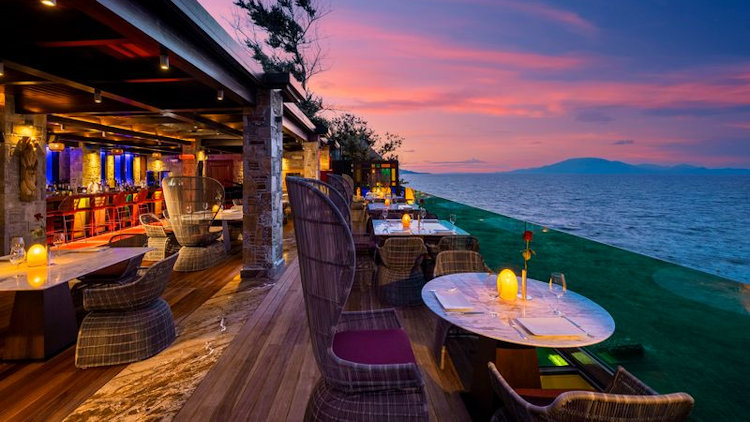 Clubhouse Restaurant